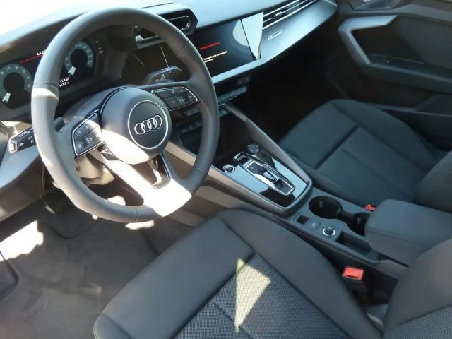 Audi A3 35 TFSI S-Tronic Sedan