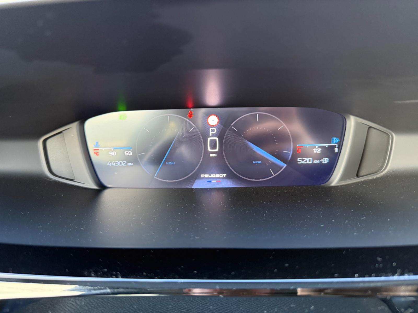 Peugeot 308 1.2 Pure Tech "Active Pack" LED SHZ PDC 1Hd.