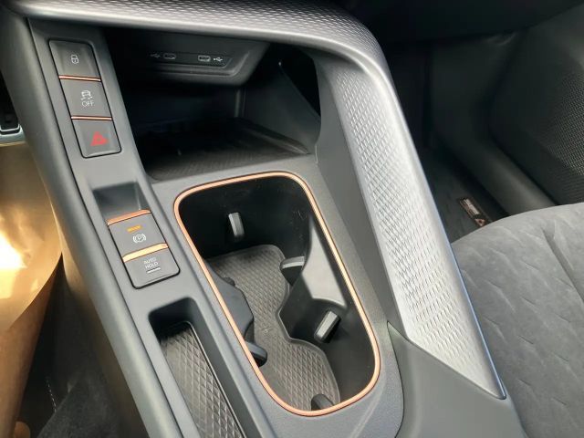 Cupra Terramar 1.5 e-Hybrid