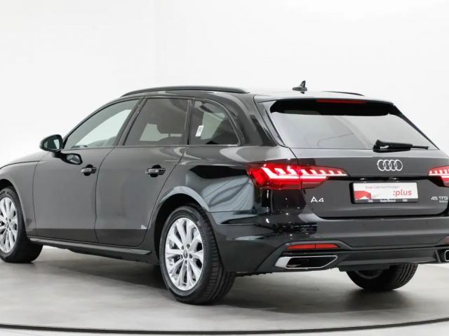 Audi A4 45 TFSI Quattro S-Tronic