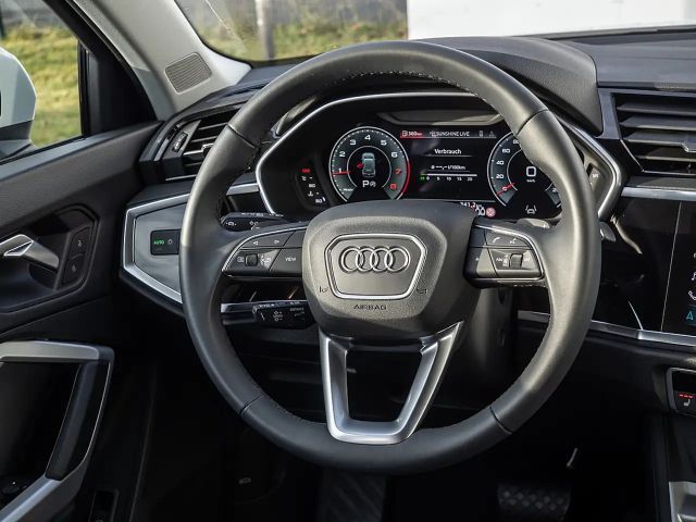 Audi Q3 35 TFSI S-Line