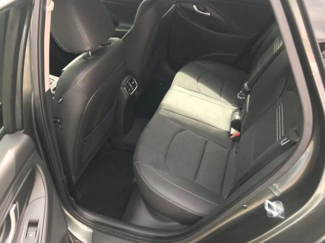 Hyundai i30 Hybrid Prime