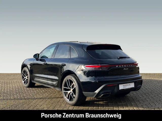 Porsche Macan BOSE Luftfederung 20-Zoll Panoramadach LED