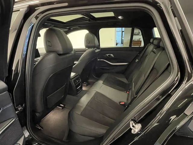 BMW 330 330e M-Sport Touring xDrive