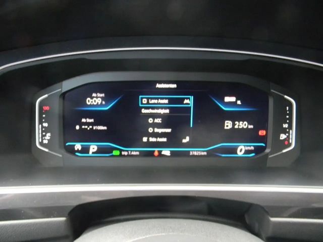 Volkswagen Tiguan DSG R-Line