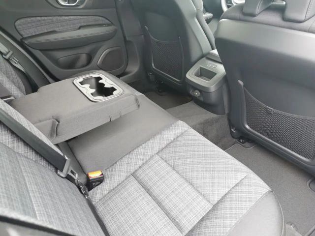 Volvo V60 Core