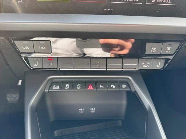 Audi A3 30 TFSI Sedan