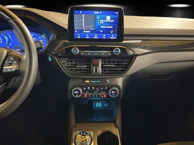 Ford Kuga Plug in Hybrid ST Line X