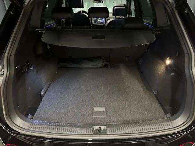 Volkswagen Tiguan 4Motion Allspace R-Line