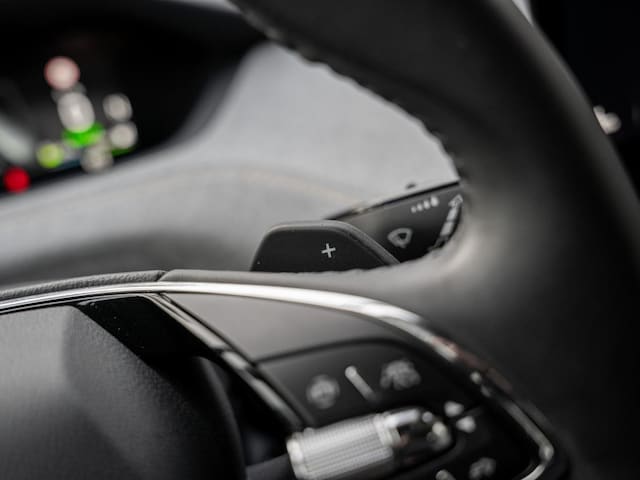 Skoda Enyaq ACC SpurH KeyLess