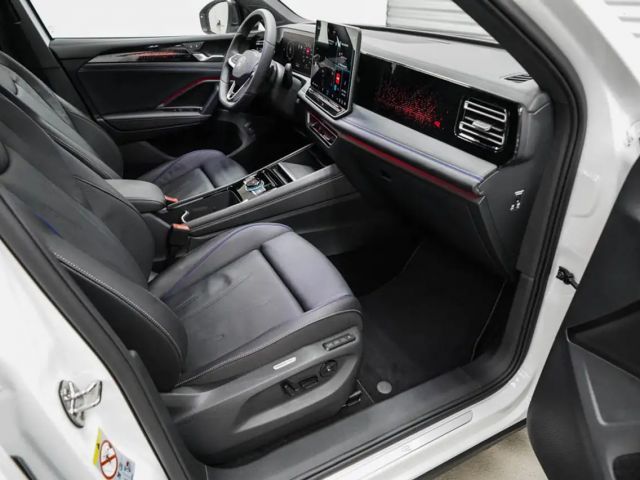 Volkswagen Tiguan 4Motion DSG R-Line