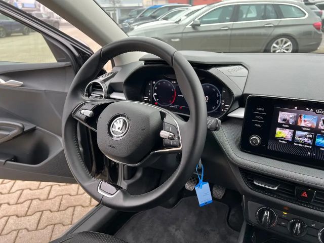 Skoda Fabia 1.0 TSI Tour