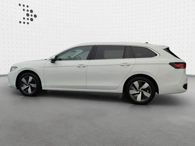 Volkswagen Passat 1.5 eTSI Business DSG Variant