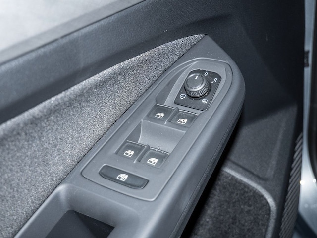 Volkswagen Golf 1.5 eTSI Golf VIII Life