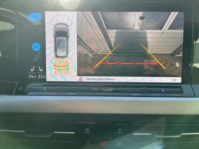 Volkswagen Golf 2.0 TDI DSG Life Variant