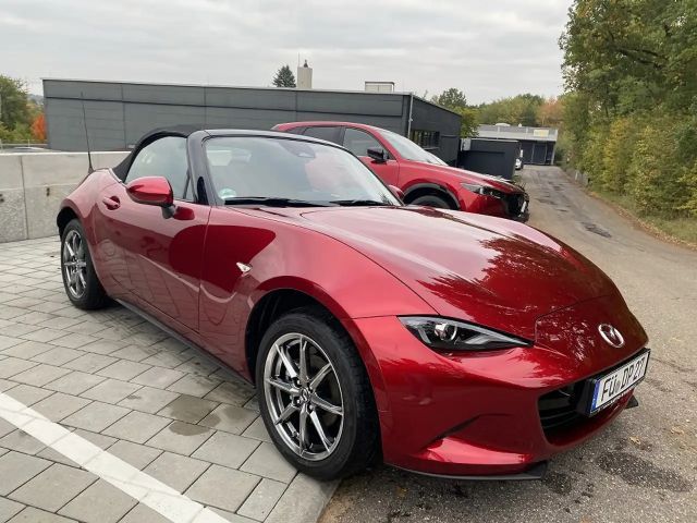 Mazda MX-5 SkyActiv