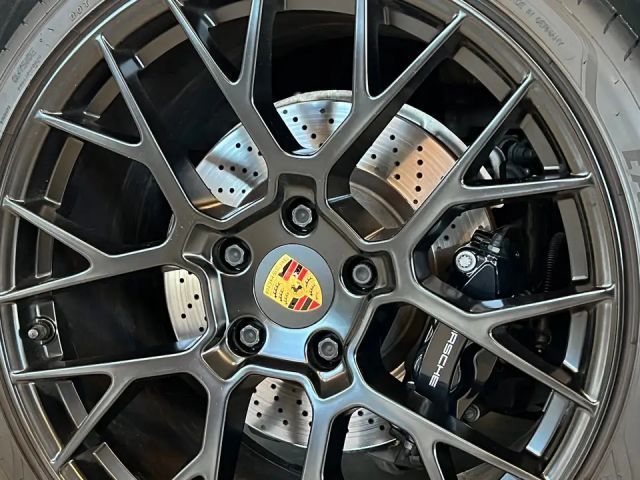 Porsche 911 4S Carrera Coupé