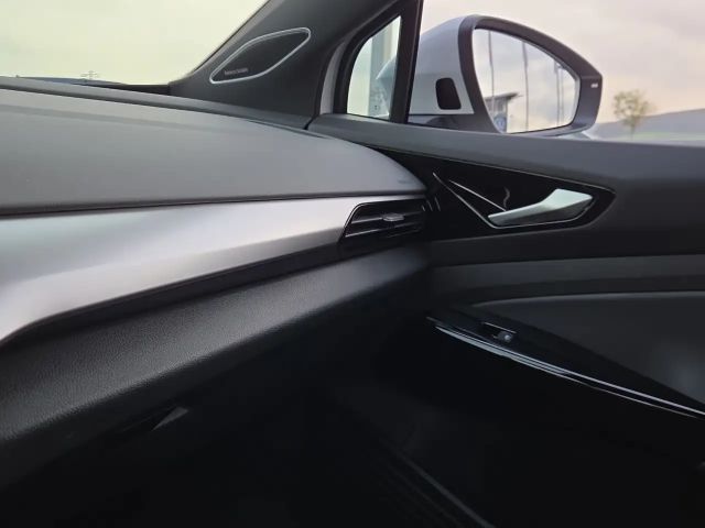 Volkswagen ID.4 IQ.Drive Performance Pro