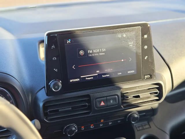 Opel Combo Edition  Allwetterreifen / NAVI / Sitzheizung