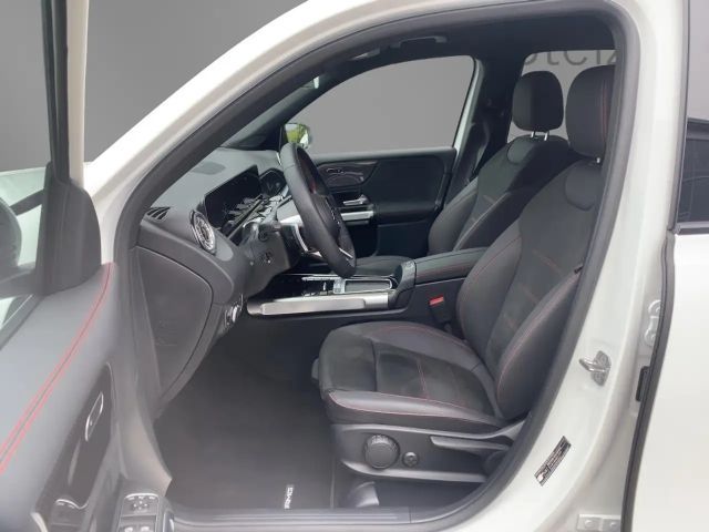 Mercedes-Benz GLB 200 4MATIC AMG Line GLB 200 d