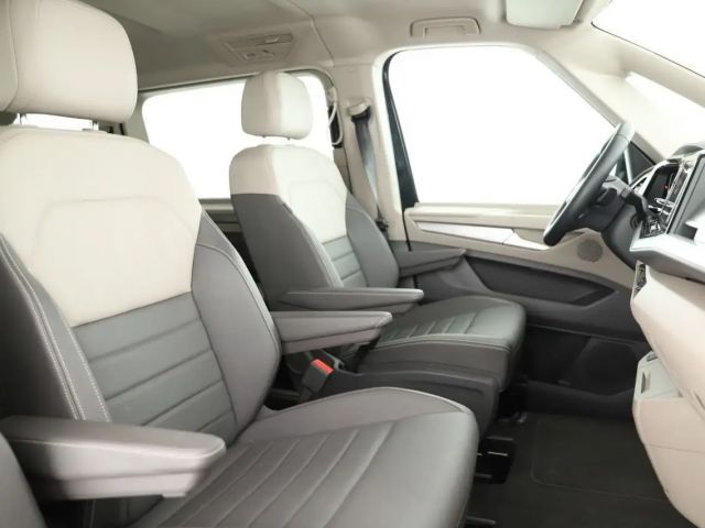 Volkswagen Multivan 2.0 TDI DSG Life T7
