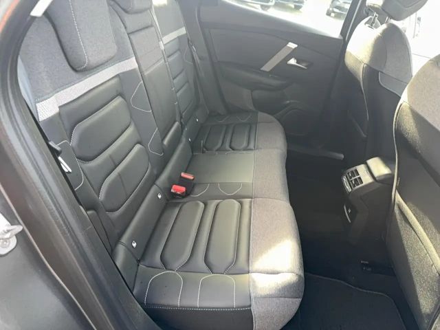 Citroën C4 PureTech Shine