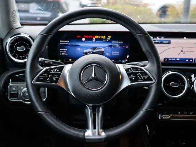 Mercedes-Benz A 180 Progressive