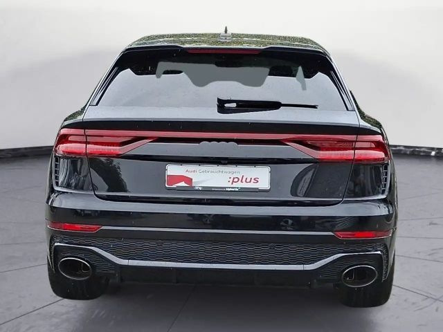 Audi RS Q8 Quattro