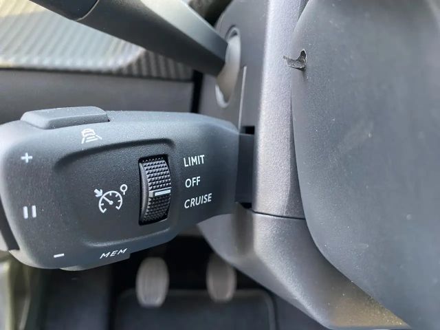 Peugeot 208 Allure Pack