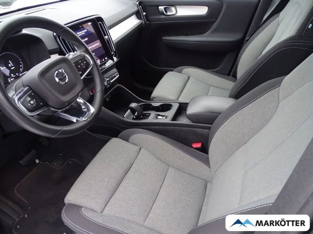 Volvo XC40 Core Recharge