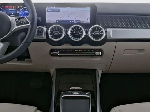 Mercedes-Benz EQB 300