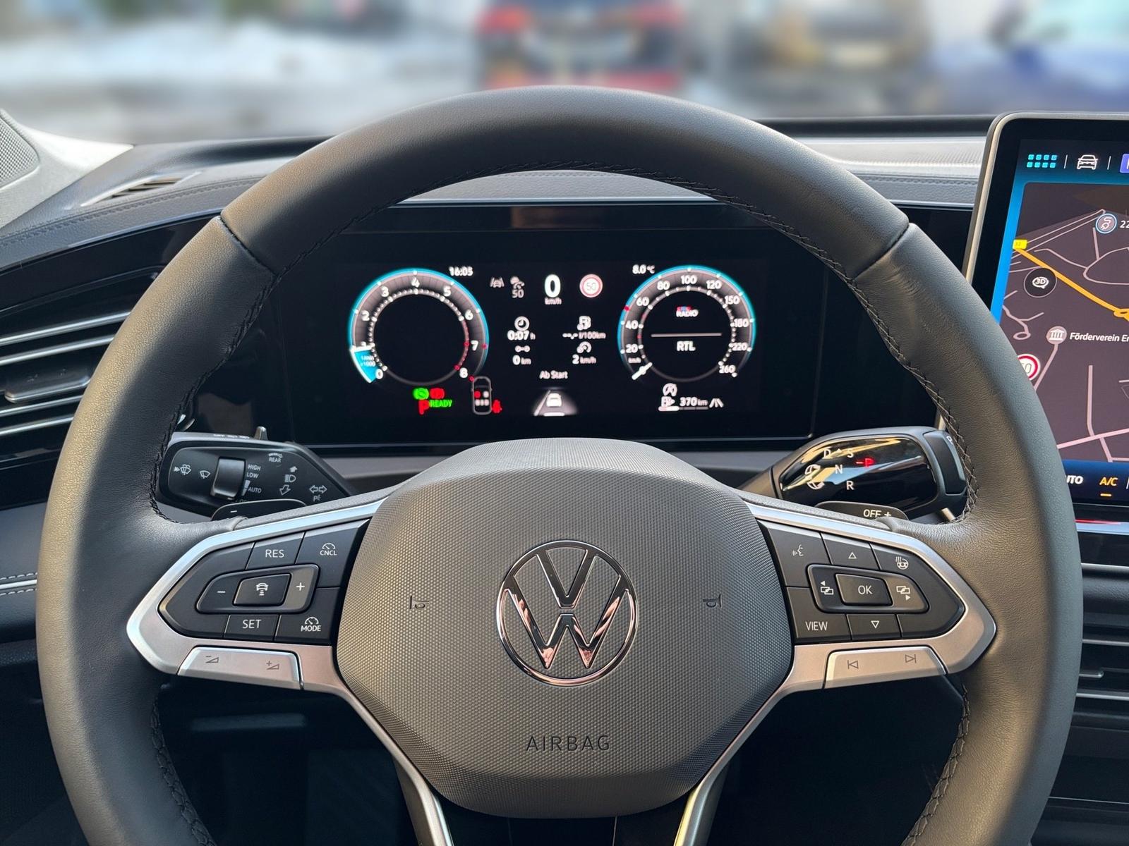 Volkswagen Tiguan 1.5 eTSI Elegance Elegance