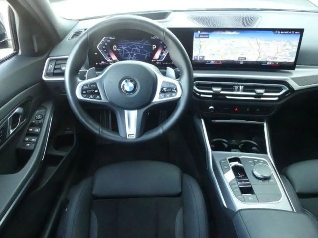 BMW 320 320d M-Sport Touring xDrive