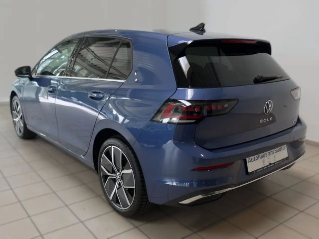Volkswagen Golf 1.5 eTSI DSG Golf VIII Style