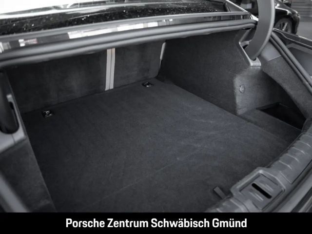 Porsche Taycan Surround-View Luftfederung Panoramadach