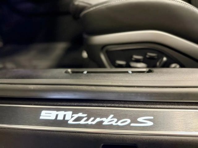 Porsche 992 Cabrio S Turbo