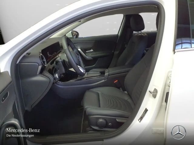 Mercedes-Benz A 200 Progressive