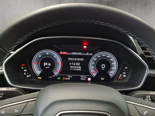 Audi Q3 35 TDI S-Line S-Tronic