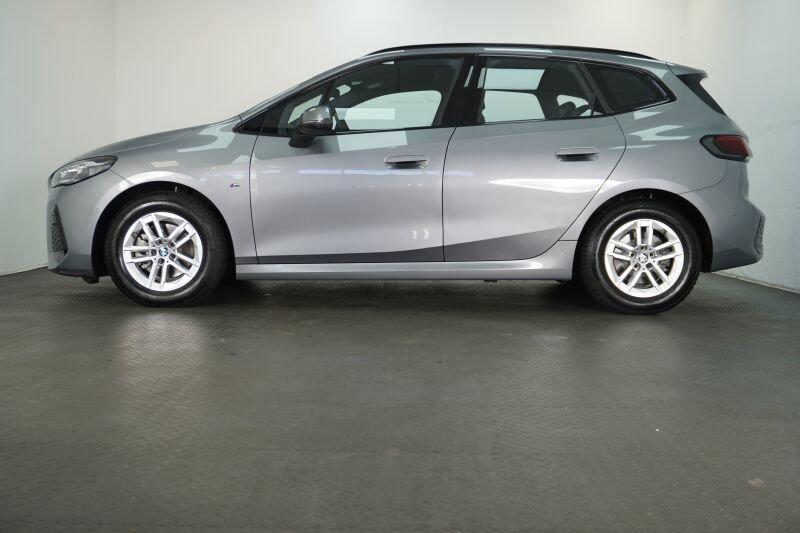 BMW 220 220i Active Tourer
