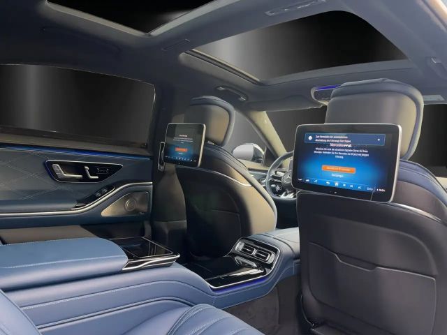 Mercedes-Benz AMG S Sedan