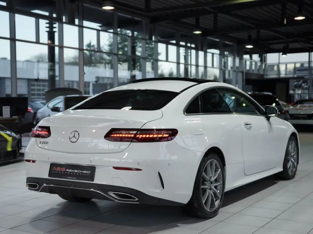 Mercedes-Benz E 200 4MATIC AMG Line Coupé