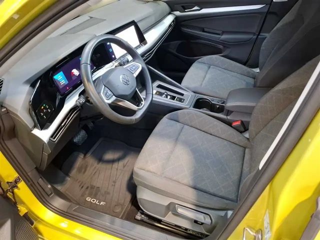 Volkswagen Golf 1.5 eTSI DSG Life