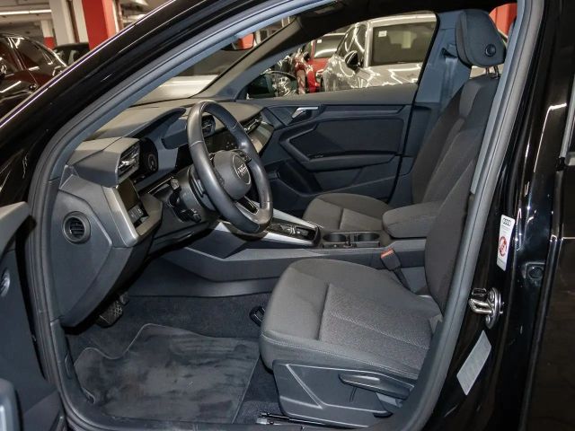 Audi A3 40 TFSI Hybride Sedan