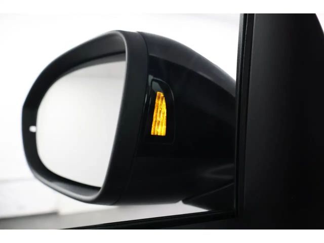 Volkswagen T-Roc 1.5 TSI Cabriolet R-Line