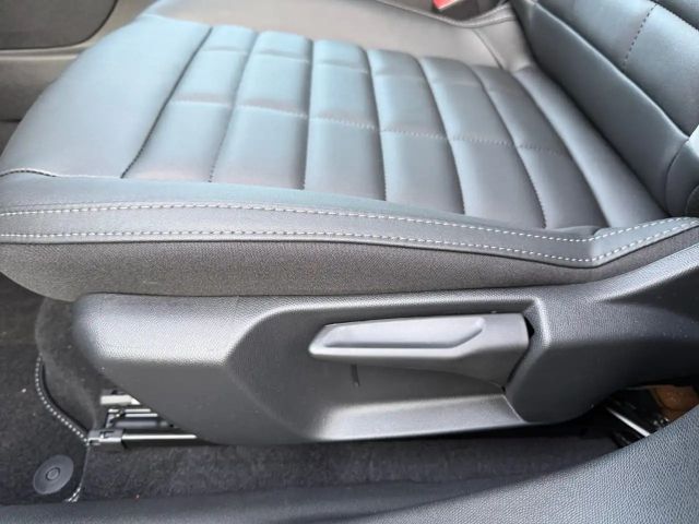 Citroën C4 Hybrid Max