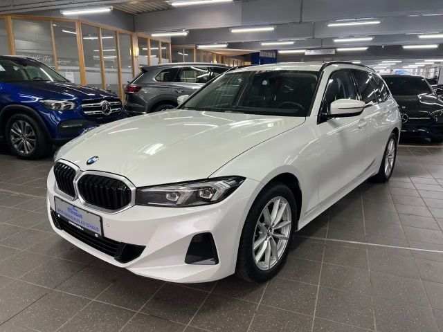 BMW 320 320d Touring xDrive