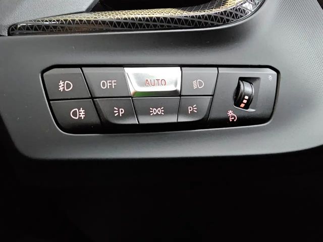 BMW 120 120i Sedan Sport Line