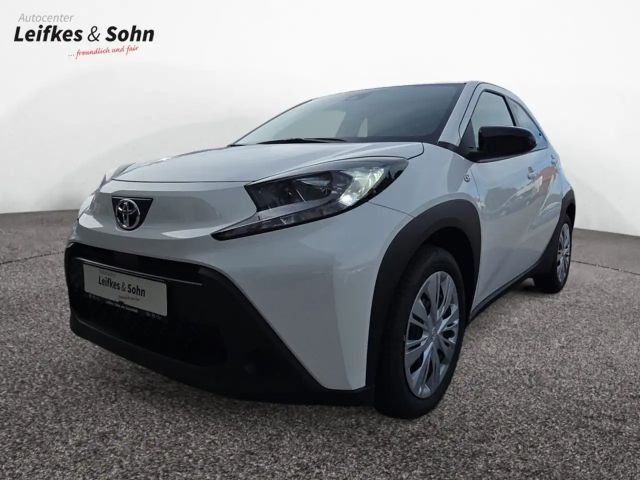 Toyota Aygo X Hatchback Play X-play