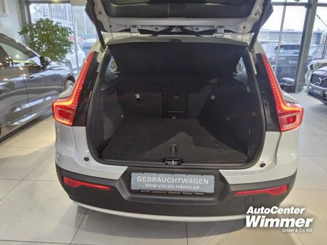 Volvo XC40 Momentum T3