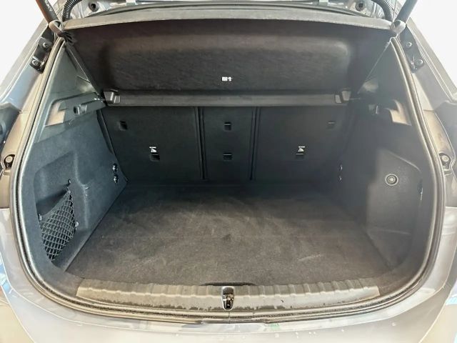 BMW 220 220i Active Tourer